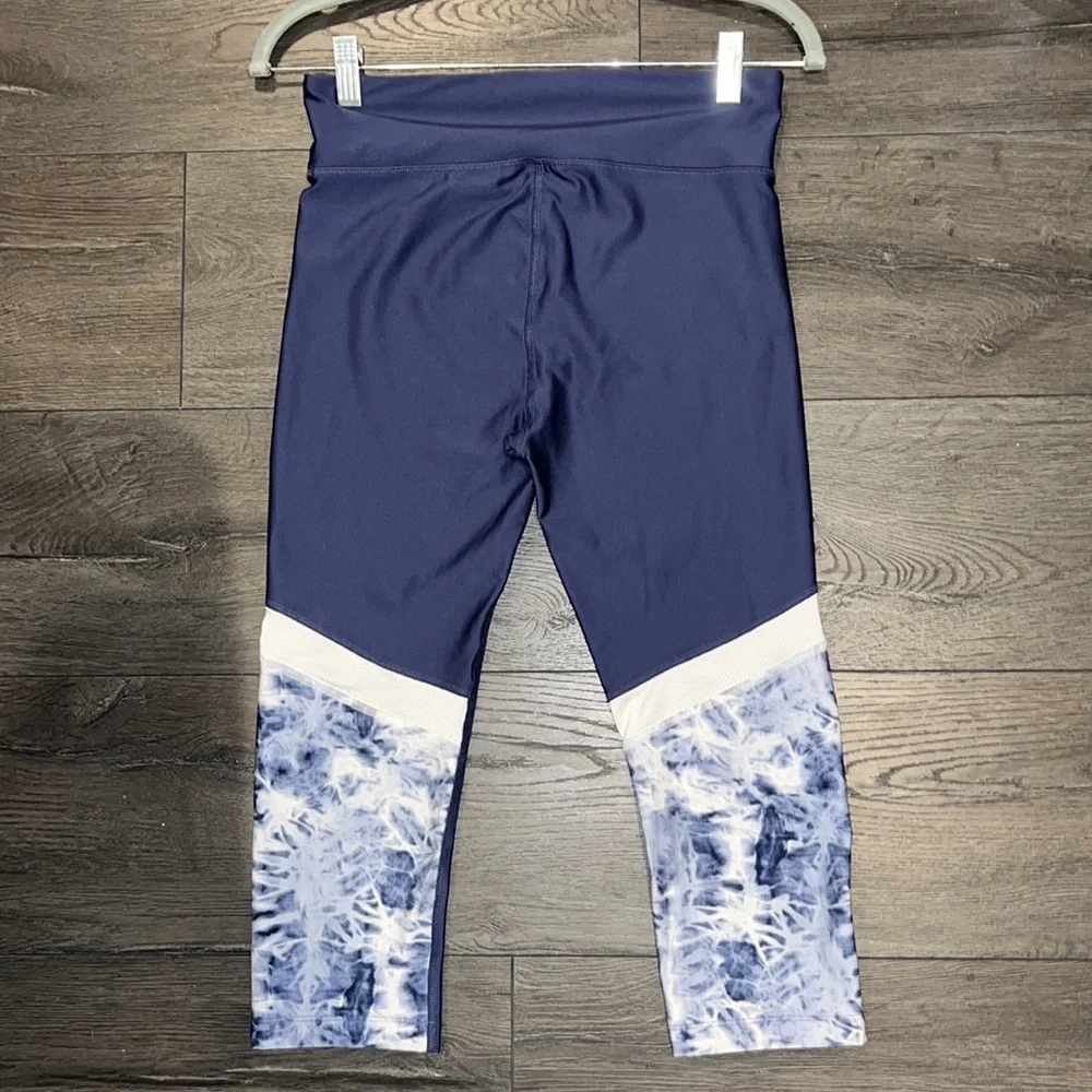 Under Armour Compression Alpha Heat Gear Tie Dye Capri Size Medium Blue/White - Picture 3 of 11